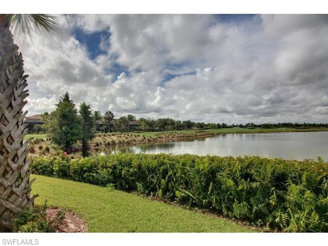 10259 GATOR BAY CT photo 2 of 22