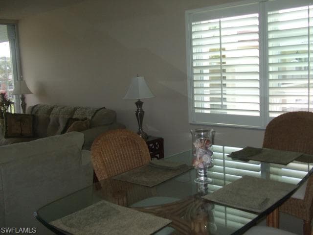 1086 FOREST LAKES DR, #309 photo 1 of 9