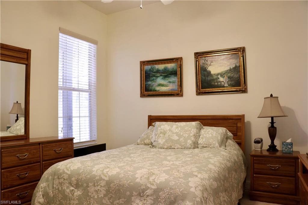 2226 Heydon CIR W photo 11 of 23