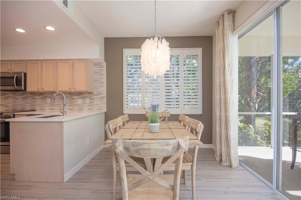 Dining room