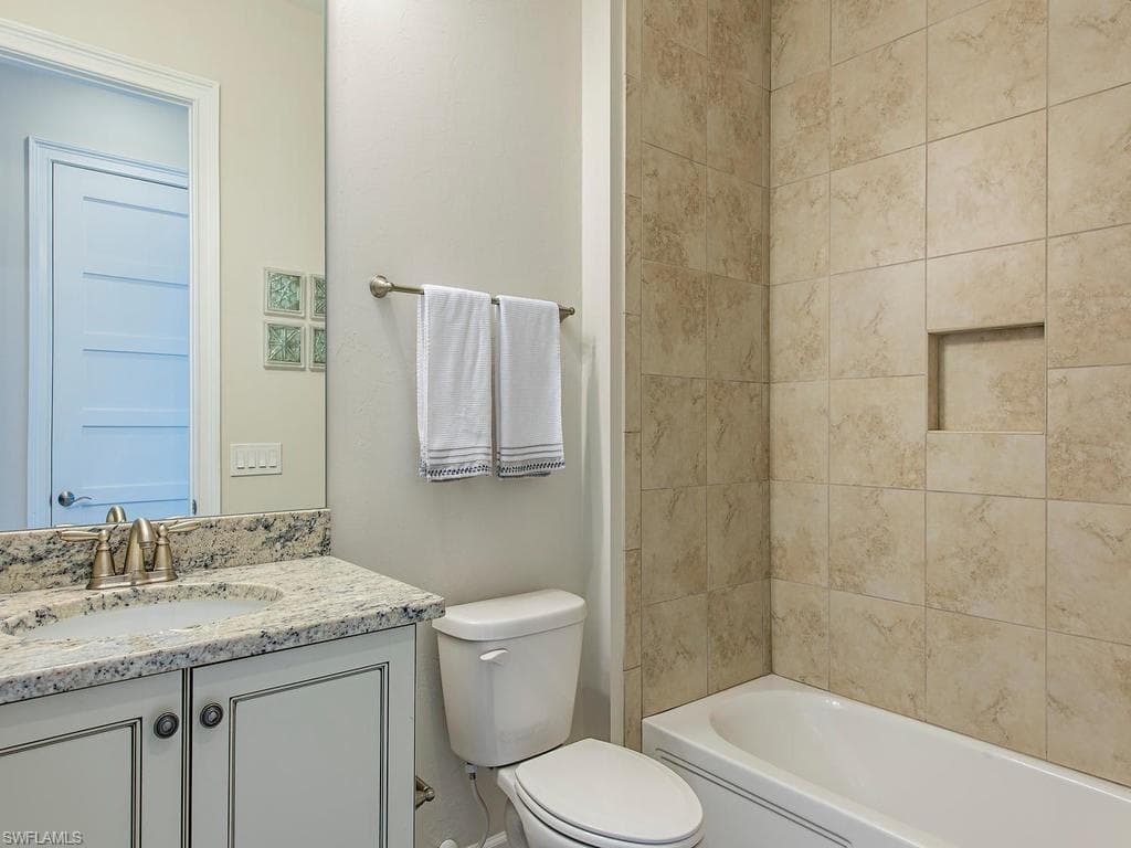 6565 Dominica DR 7-201 photo 11 of 15