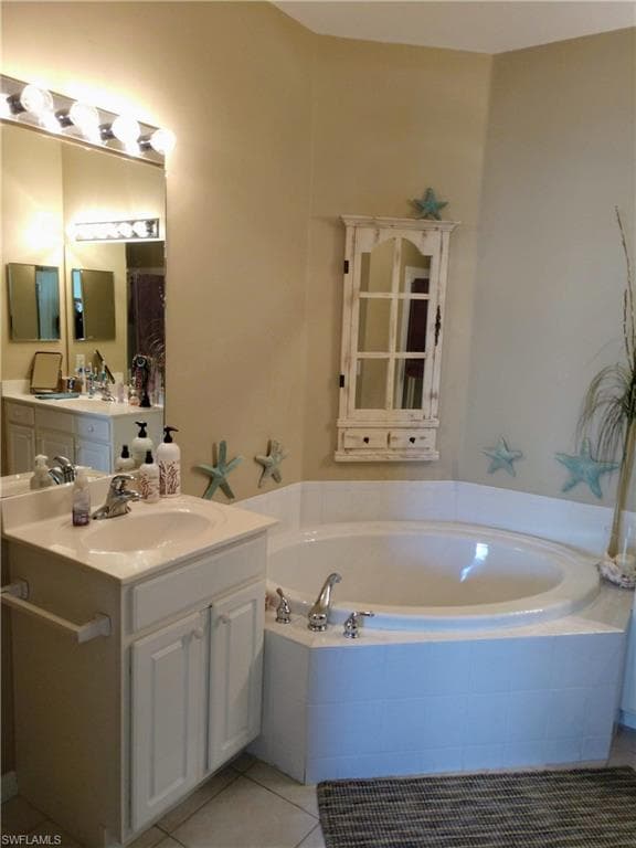 Master Bathroom Left