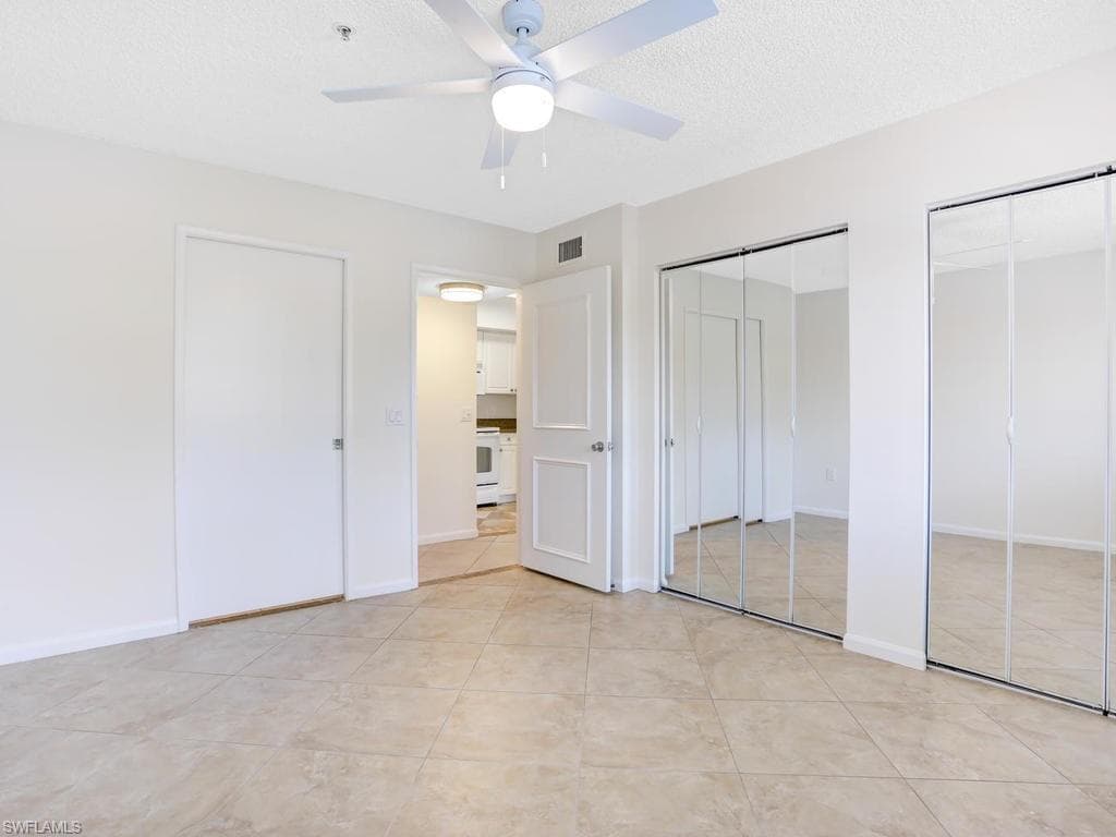 1170 Wildwood Lakes BLVD 207 photo 18 of 31