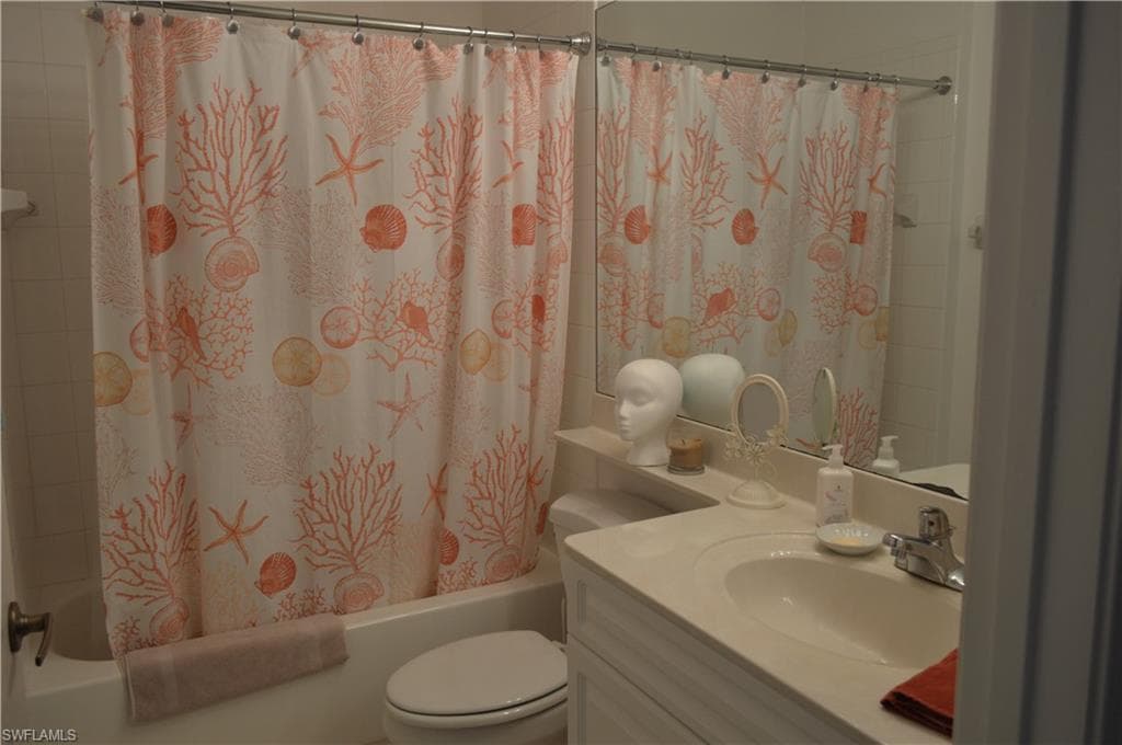 25065 Peacock LN 102 photo 8 of 18