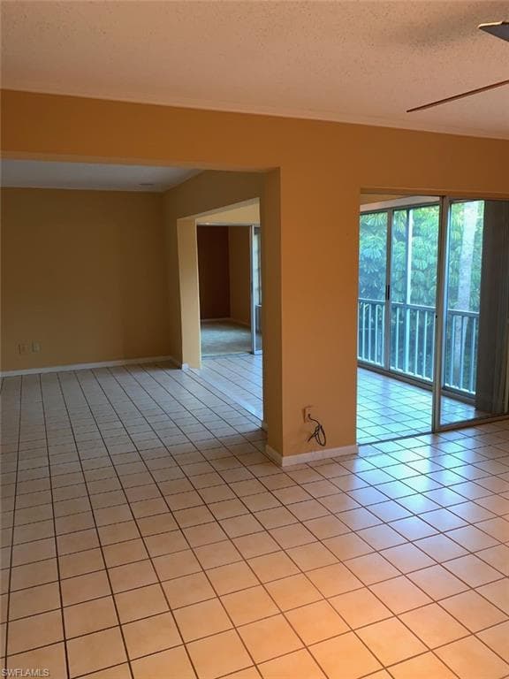 108 Bobolink WAY B photo 4 of 12