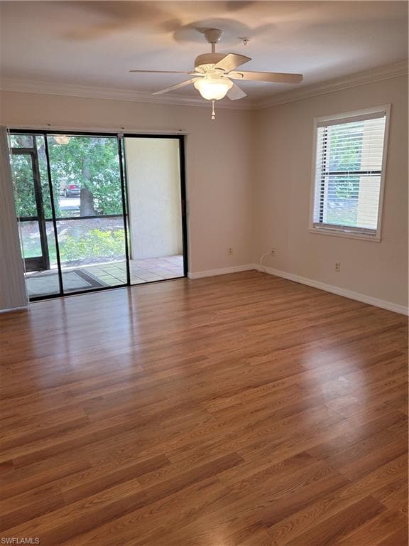 10121 Maddox LN G-106 photo 13 of 22