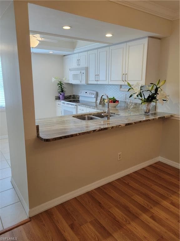 10121 Maddox LN G-106 photo 10 of 22