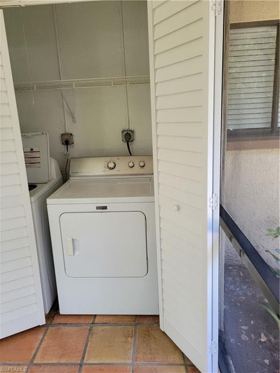 10121 Maddox LN G-106 photo 19 of 22