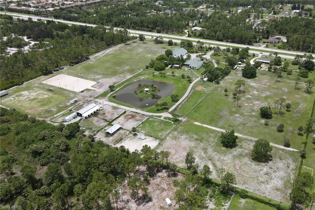 2400 Oil Well RD photo 22 of 35