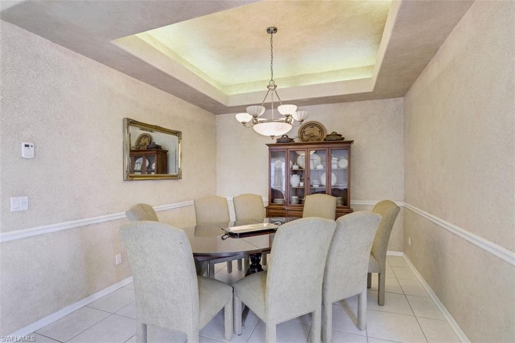 1876 Seville BLVD 1522 photo 11 of 35