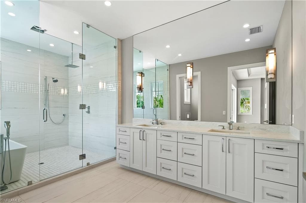 2nd floor master bathroom