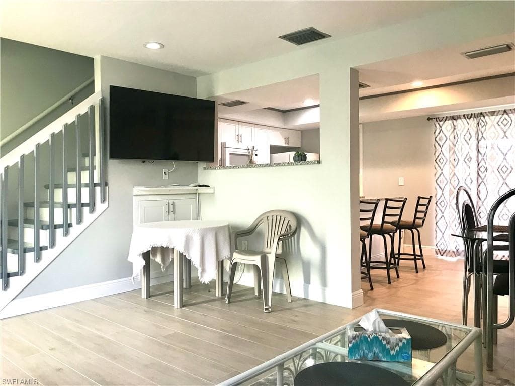 4916 Hawaii BLVD 20 photo 2 of 20