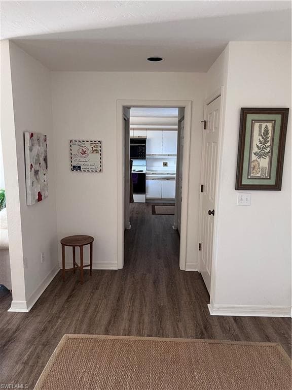 764 Eagle Creek DR 303 photo 21 of 30