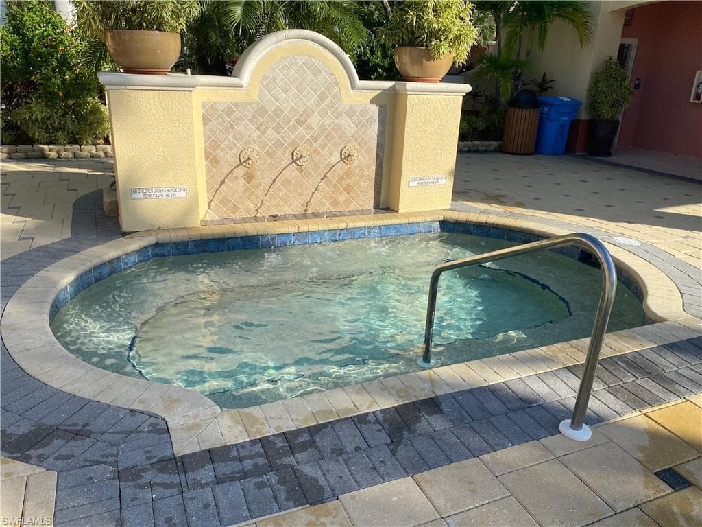 10110 Villagio Palms WAY 208 photo 16 of 22