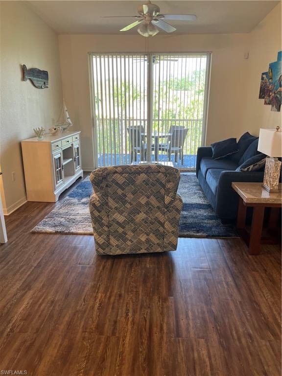 10110 Villagio Palms WAY 208 photo 5 of 22