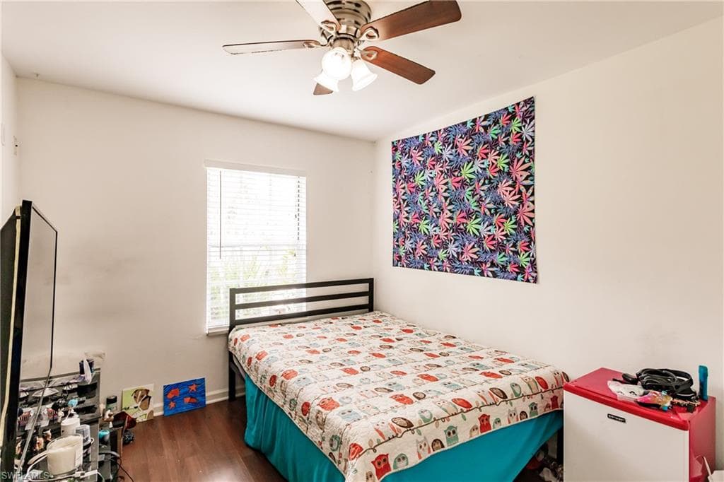 1414 Everglades BLVD S photo 13 of 35