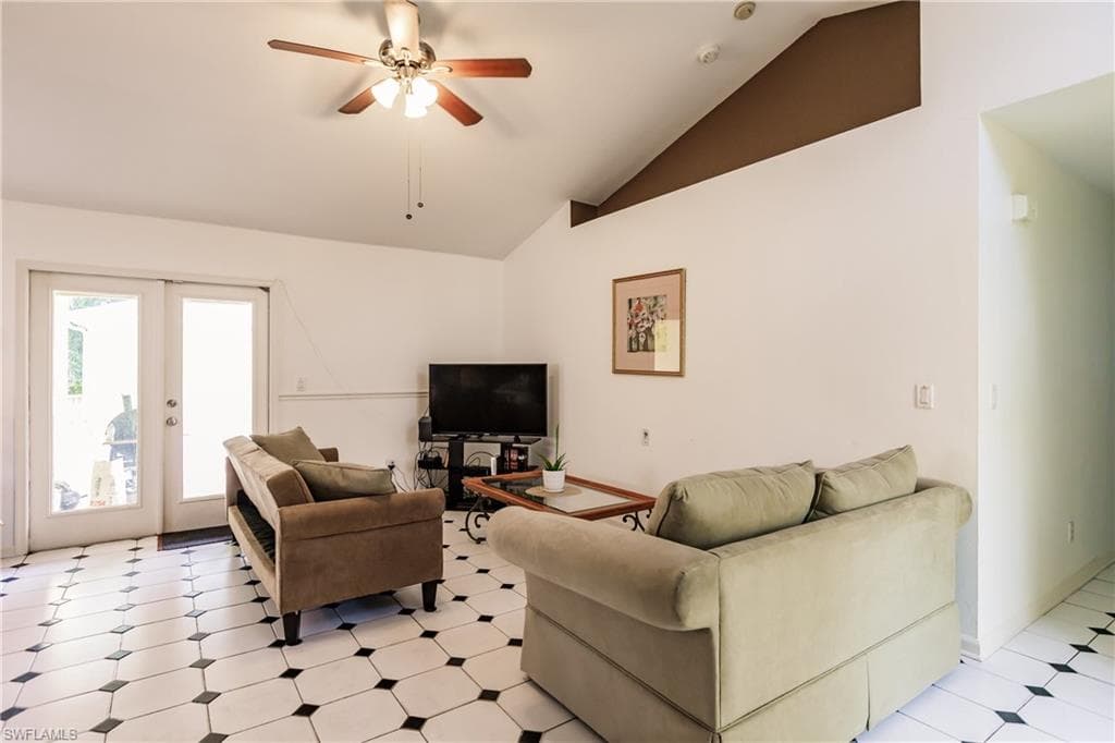 1414 Everglades BLVD S photo 5 of 35