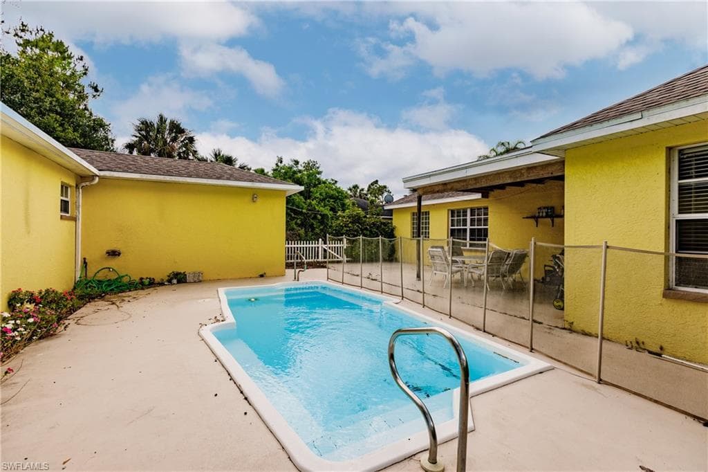 1414 Everglades BLVD S photo 21 of 35