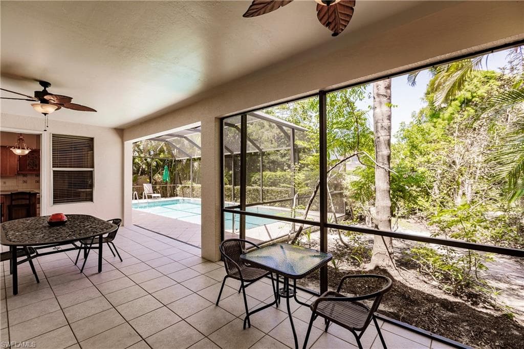 SCREENED LANAI VIEW #2