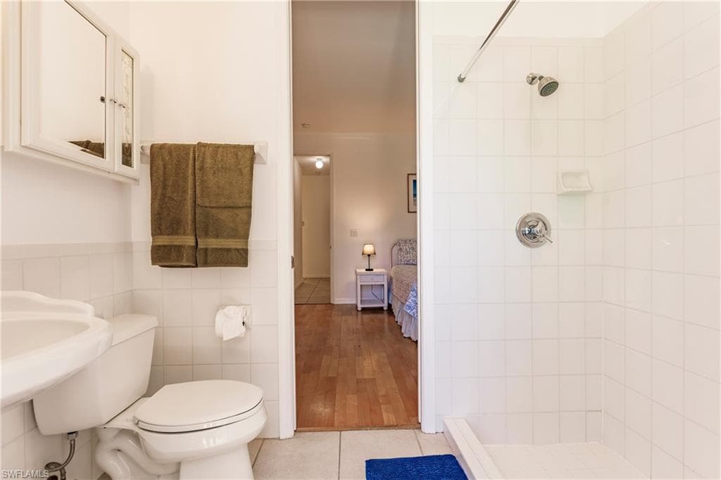 GUEST BATH #2 & POOL BATH