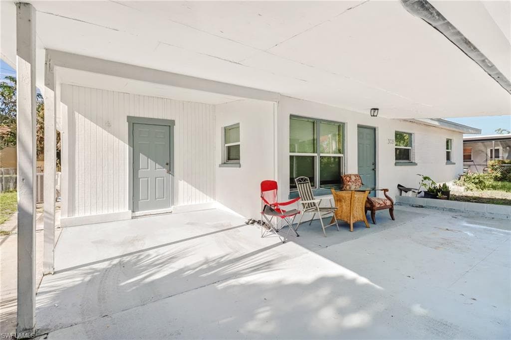 3026 Second ST photo 3 of 25