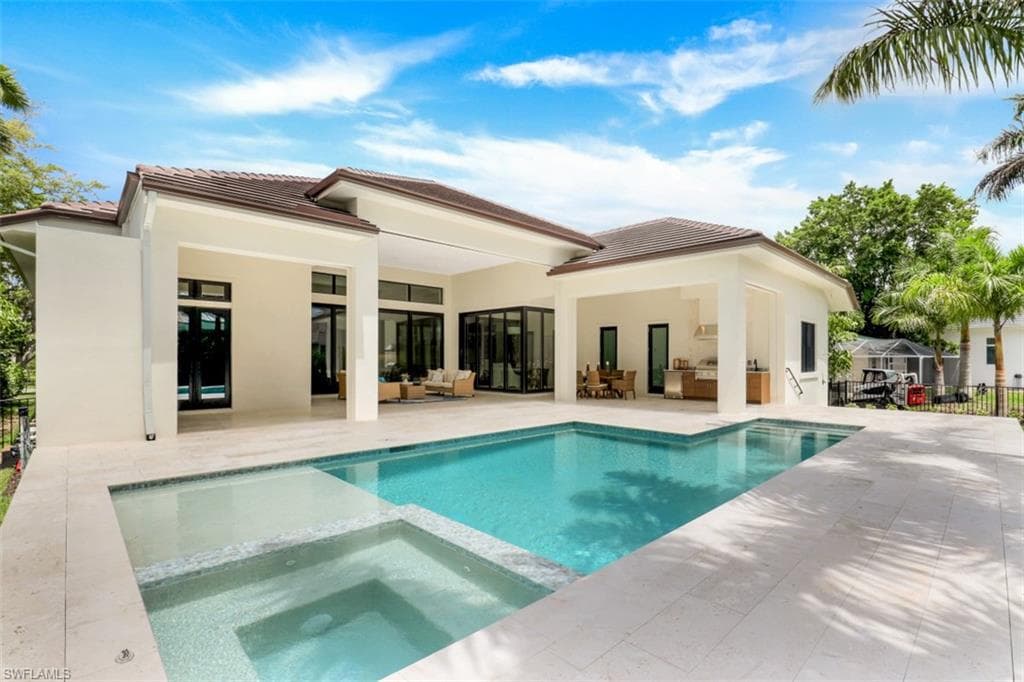 Expansive outdoor area