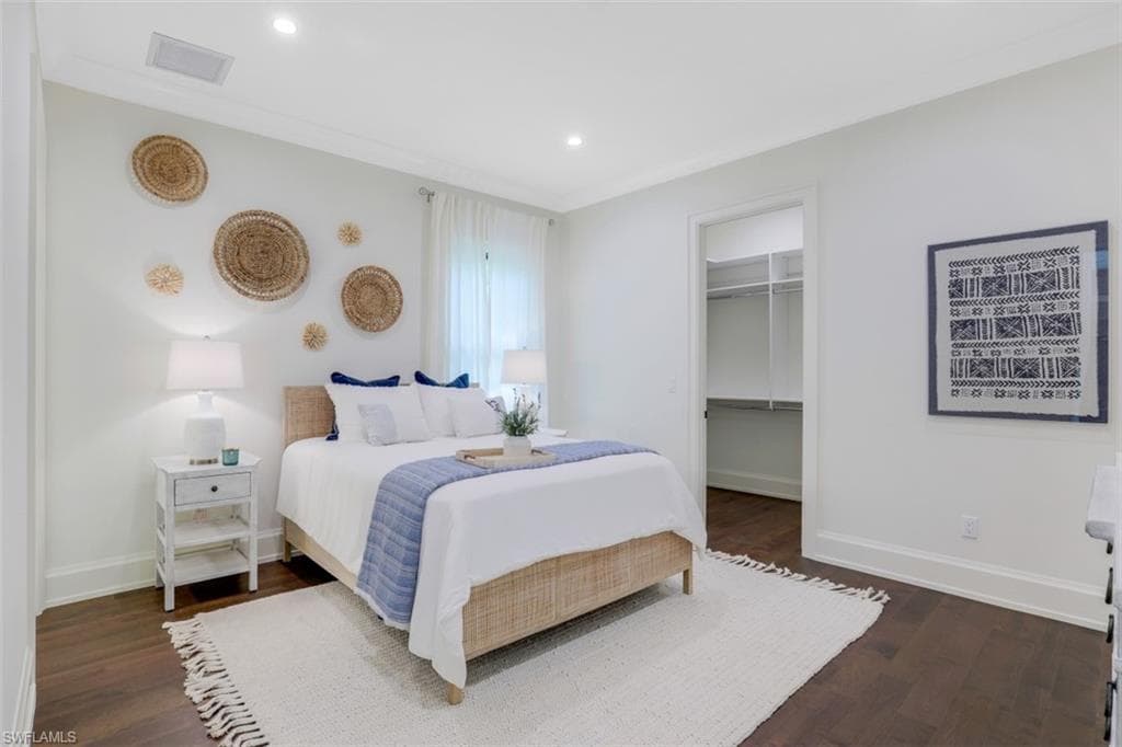 Guest bedroom 1