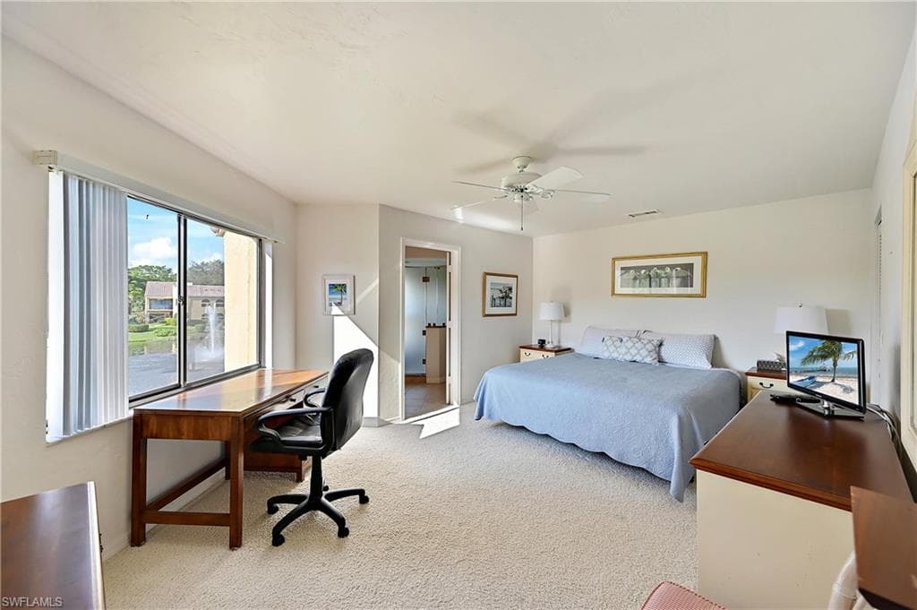 577 BEACHWALK CIR R-204 photo 11 of 33