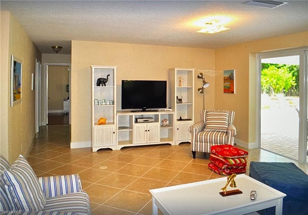 625 Orchid DR photo 8 of 12