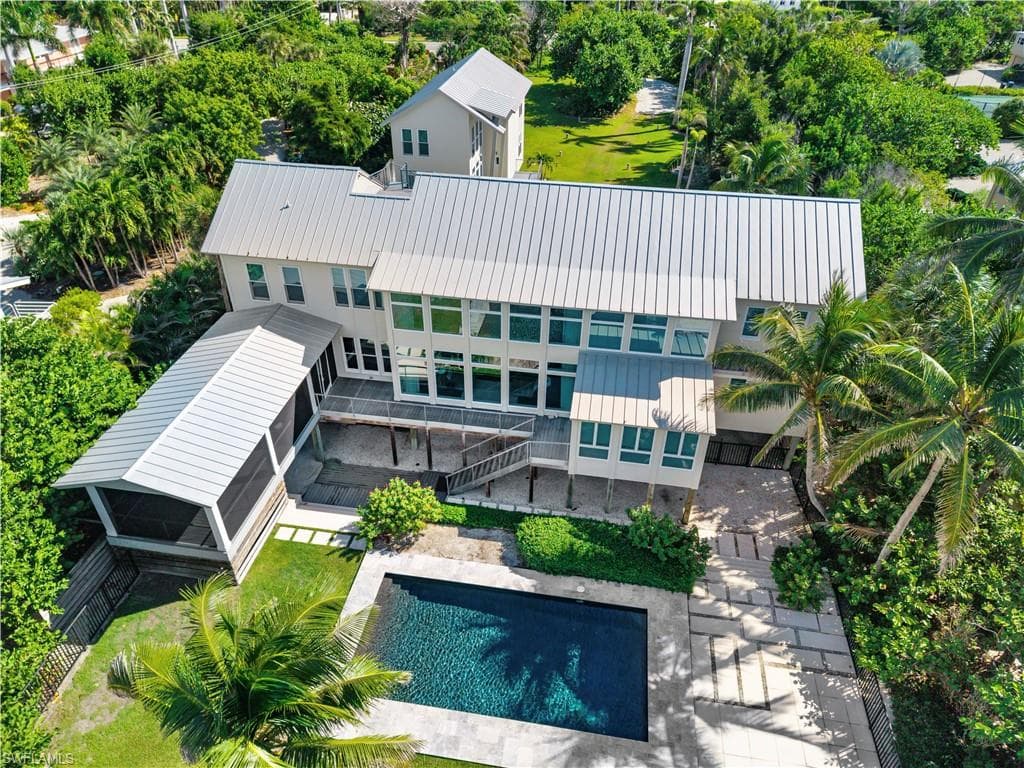 16512 Captiva DR photo 6 of 45