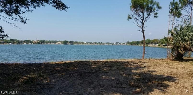 US 41 & Harborage DR photo 2 of 3