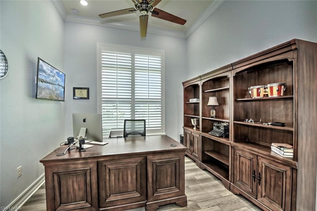 7485 Lantana CIR photo 18 of 35