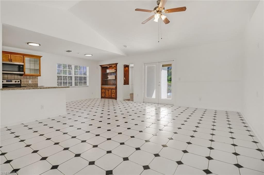 1414 Everglades BLVD S photo 5 of 34