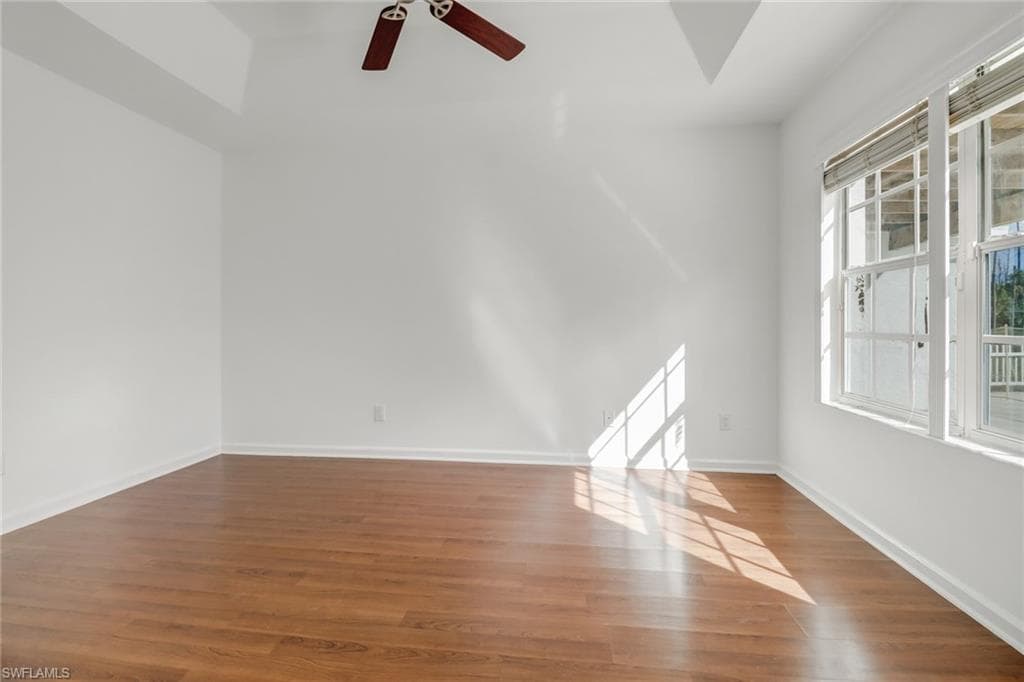 1414 Everglades BLVD S photo 14 of 34