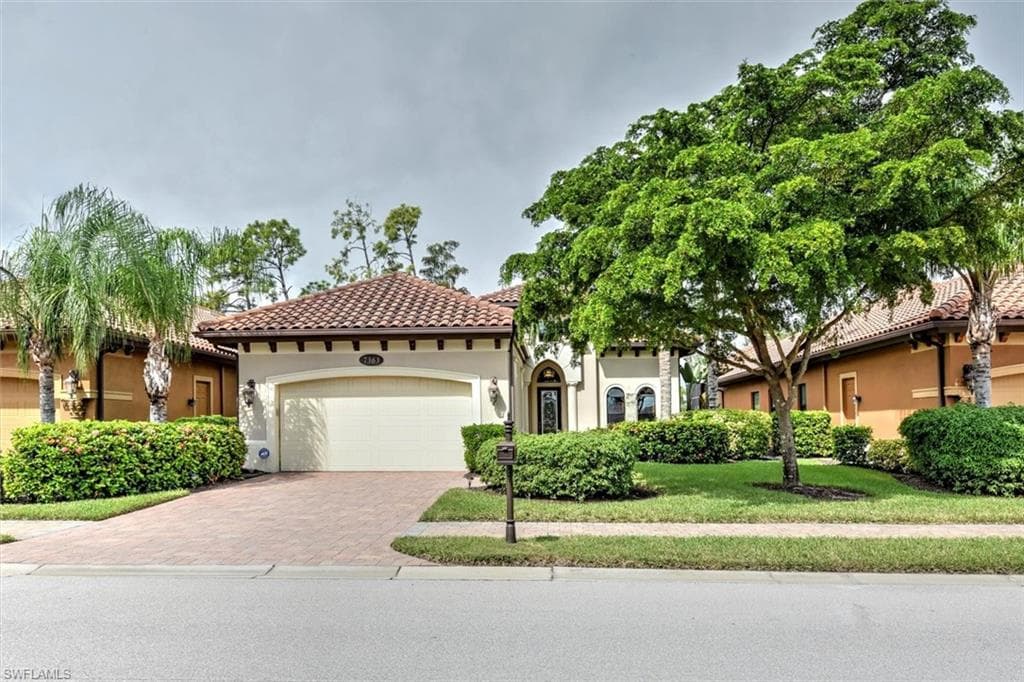 7363 Lantana CIR photo 1 of 19