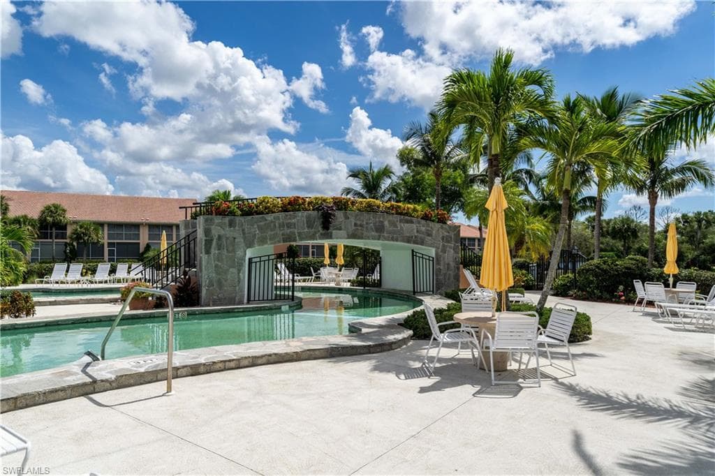 6610 BEACH RESORT DR 514 photo 24 of 30