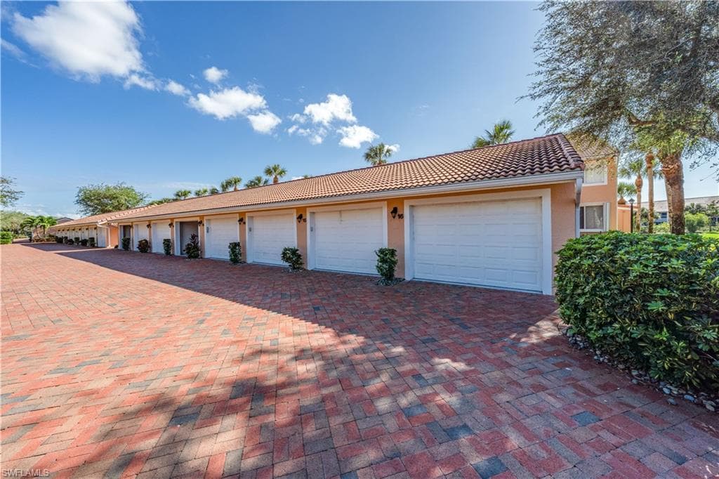 Extra long single car garage
