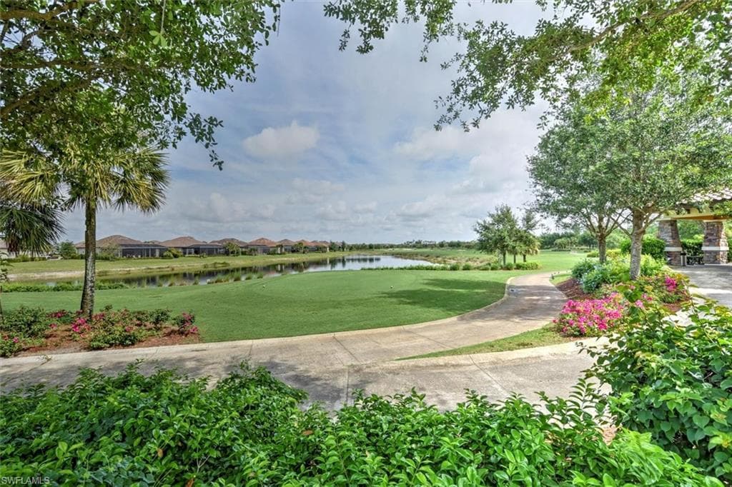 CHAMPIONSHIP GOLF COURSE