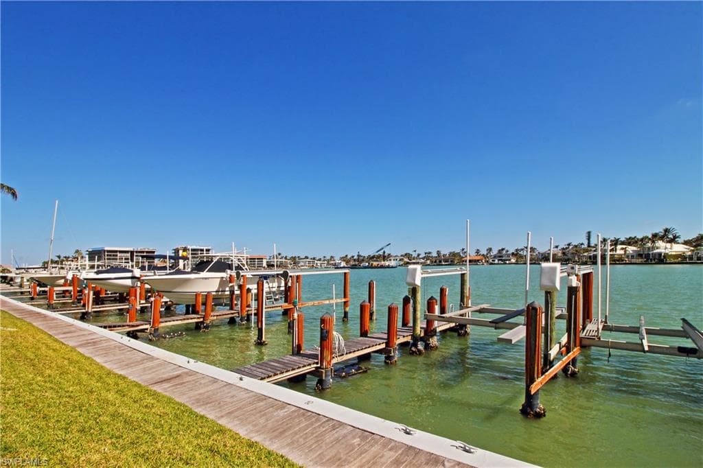 Dock in Moorings Bay