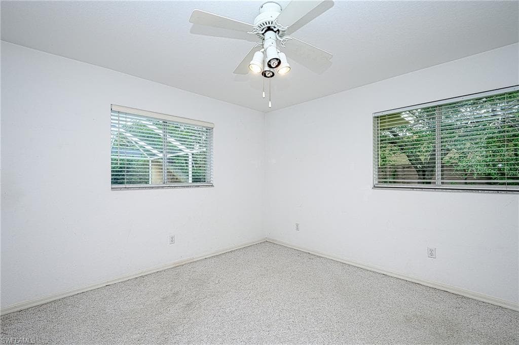 528 Henley DR photo 18 of 27