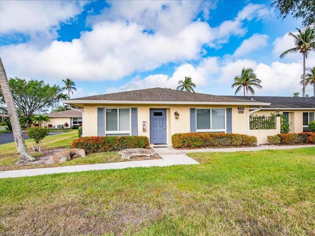 390 Palm DR 3 photo 2 of 17