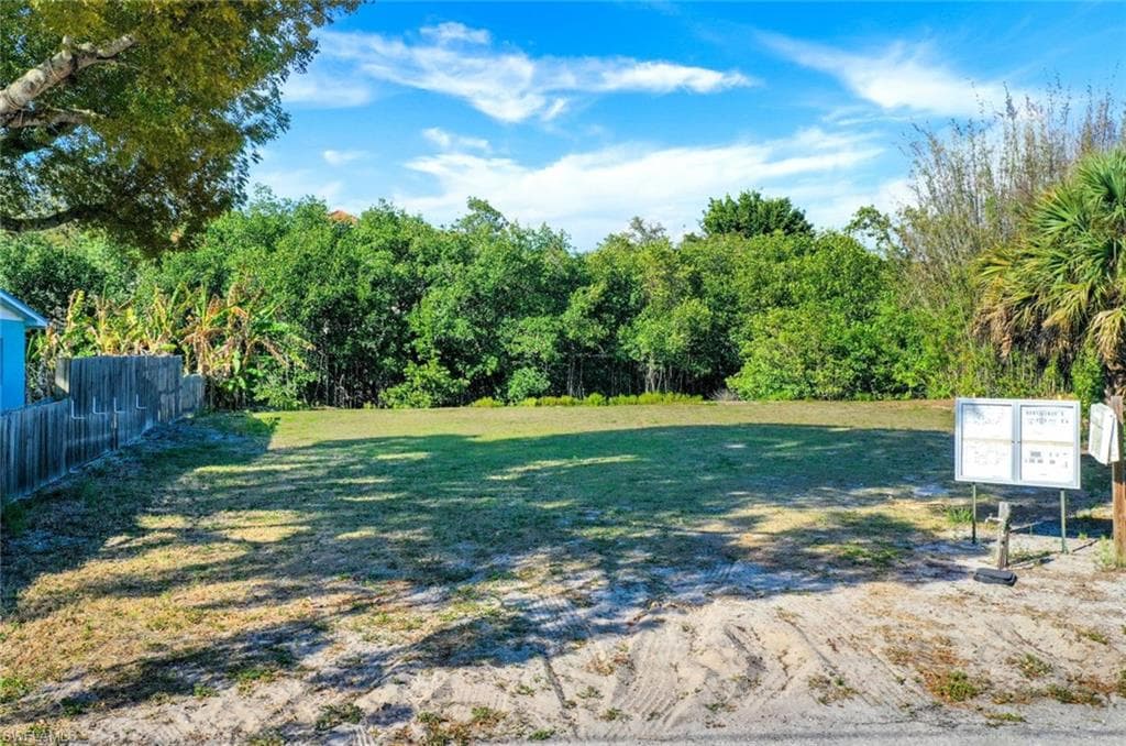 Lot Picture