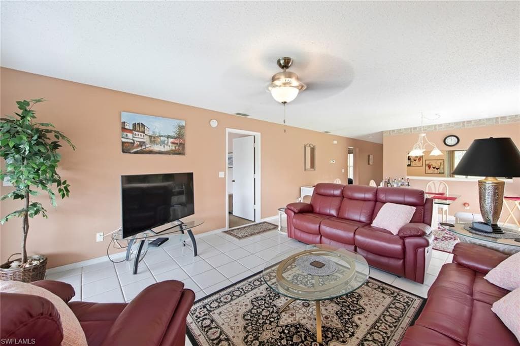 Spacious - all the furniture is included.