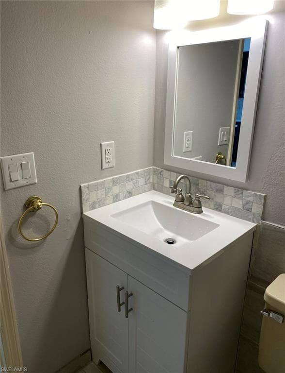 5329 Treetops DR T-206 photo 13 of 20