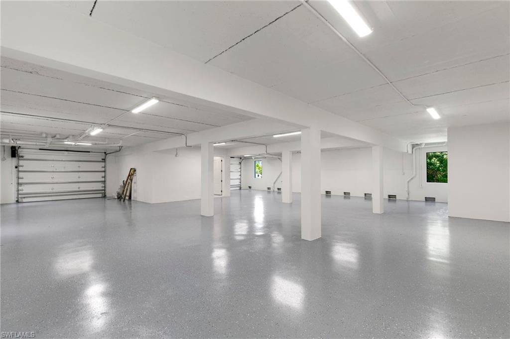 Garage accommodates six cars