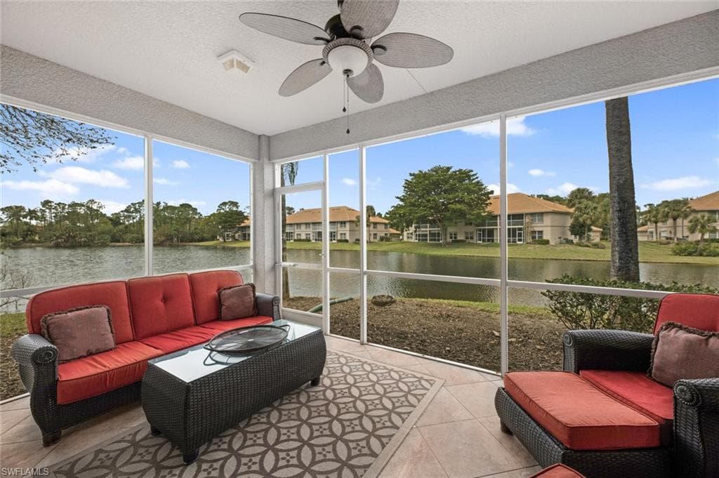 Nicely tiled lanai