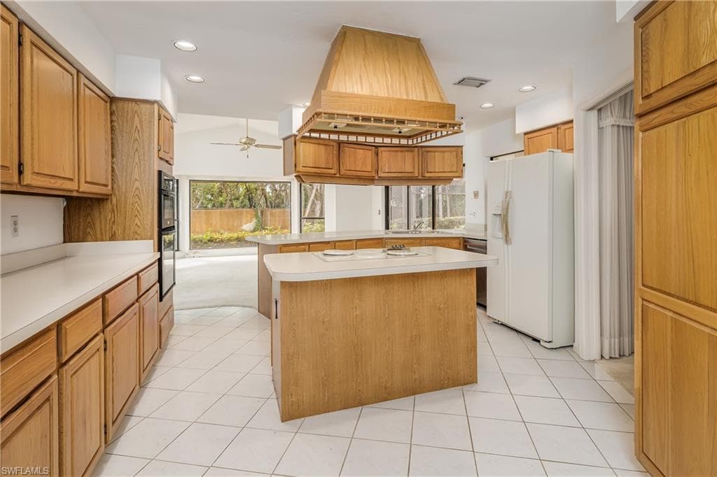 5516 Foxhunt WAY photo 10 of 50