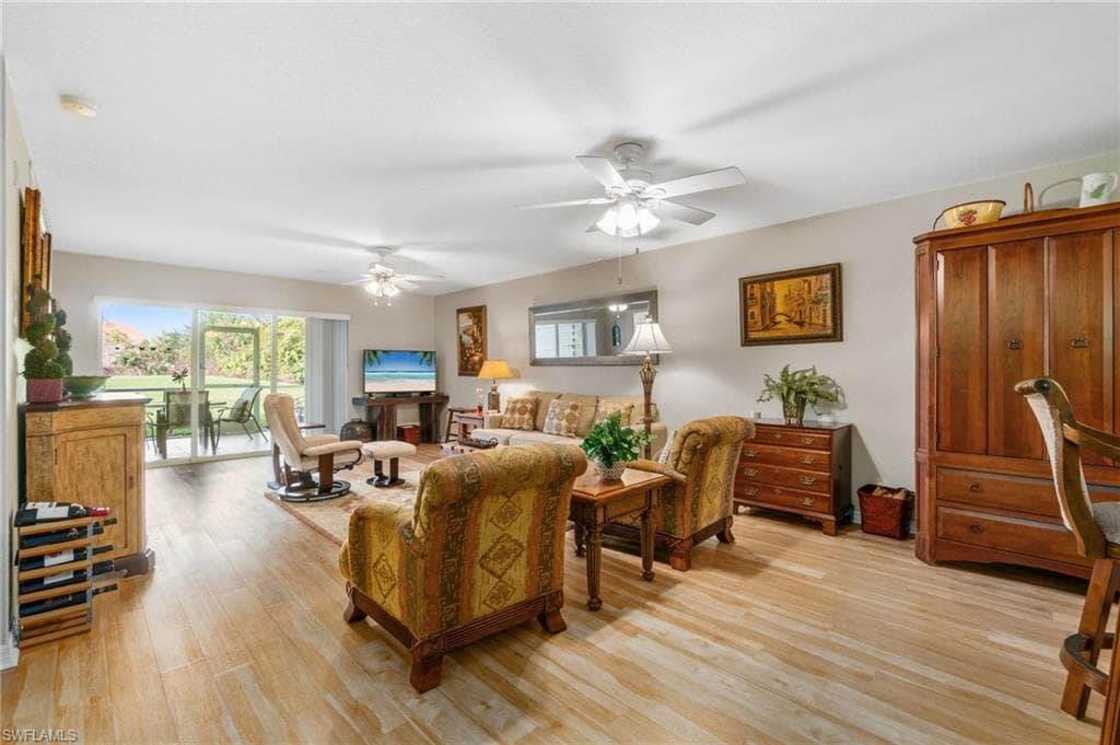 26660 Rosewood Pointe CIR 103 photo 9 of 48