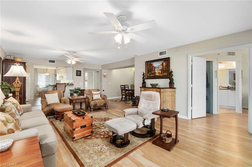 26660 Rosewood Pointe CIR 103 photo 11 of 48