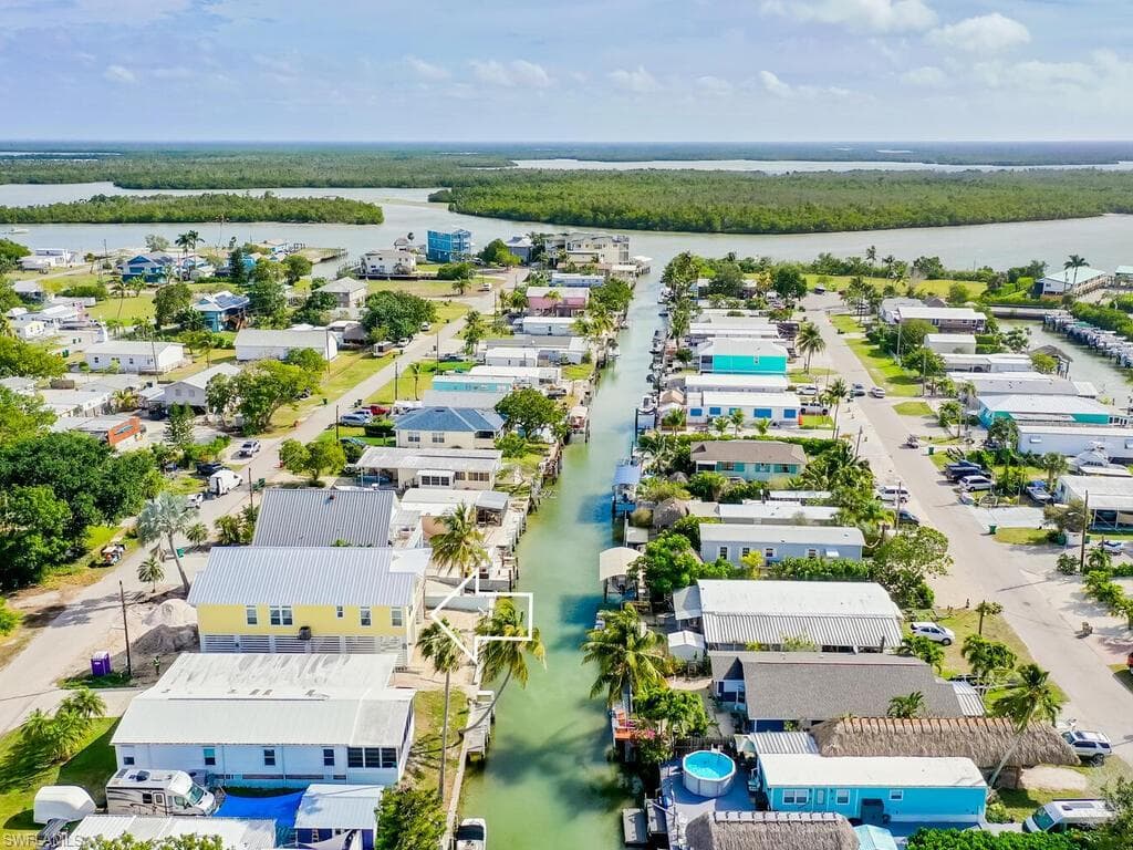 542 Coconut AVE photo 32 of 33